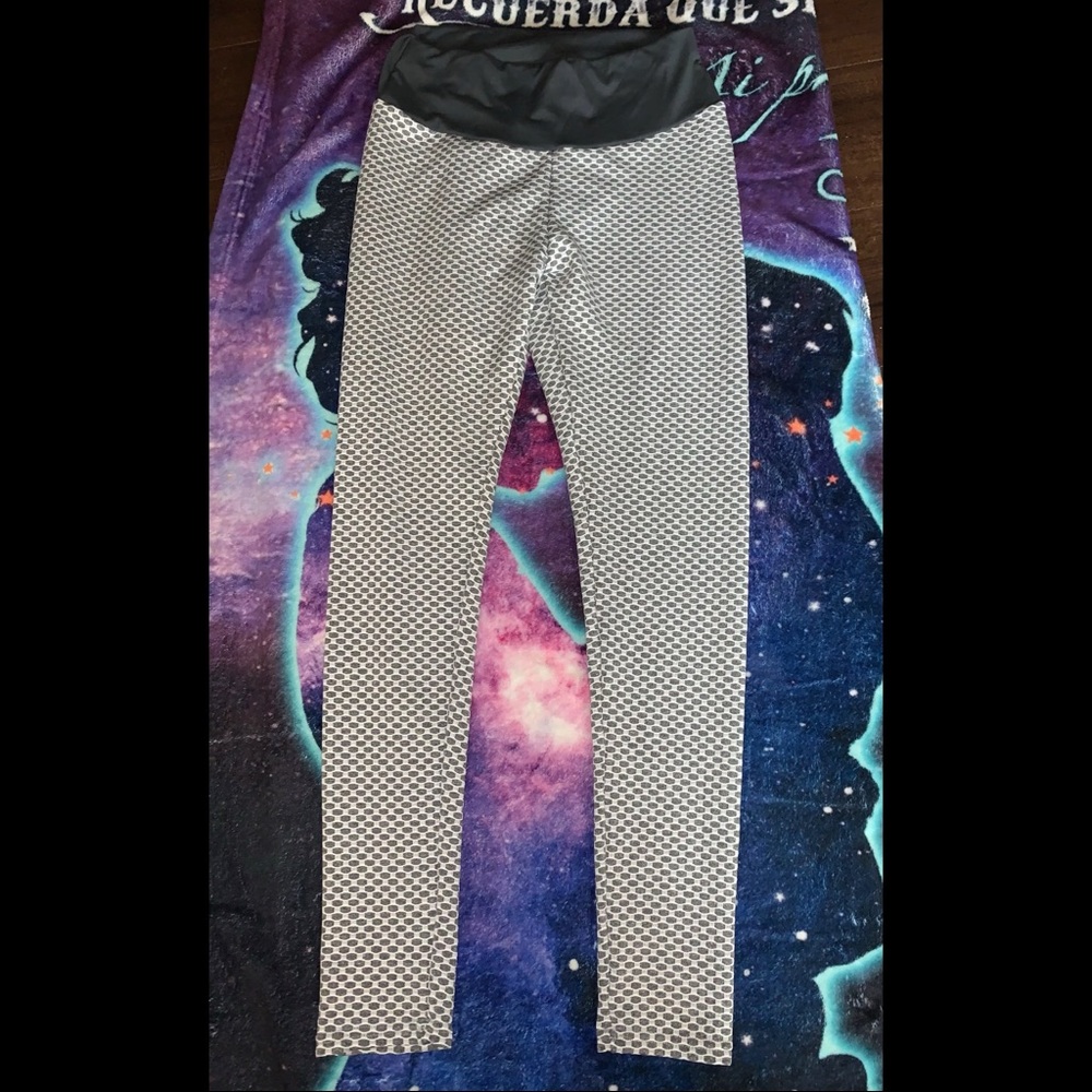 Tik Tok / Amazon Leggings